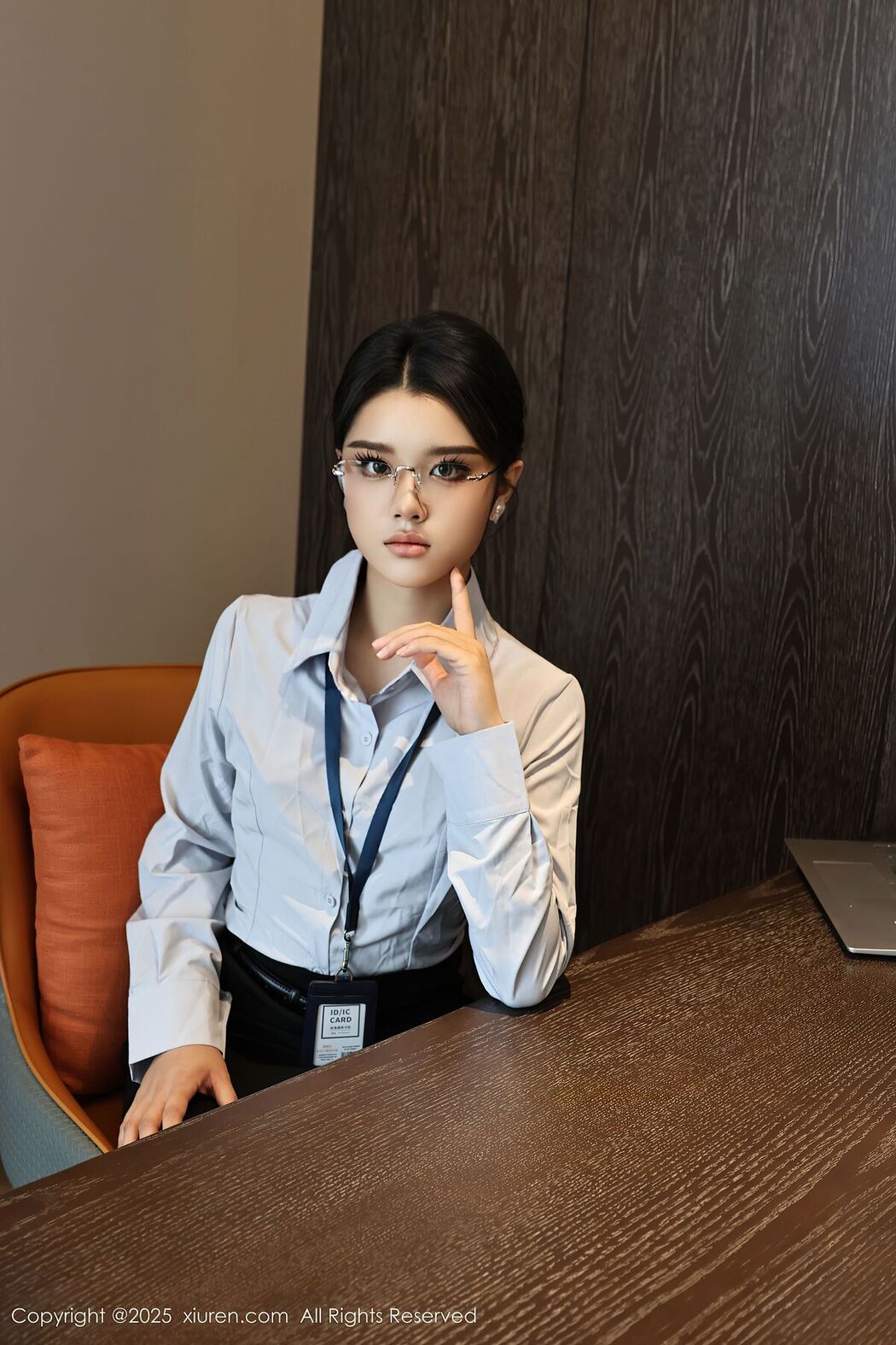 XiuRen秀人网 No.10674 Nuo Li Zi (61P)