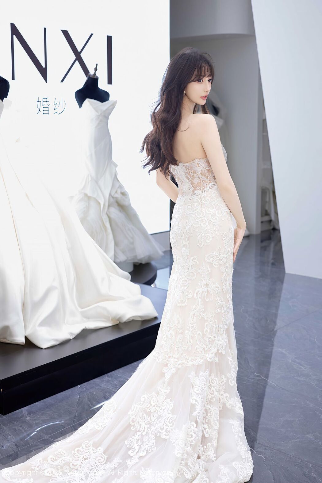 XiuRen秀人网 No.10663 Yue Er Yue Er (59P)