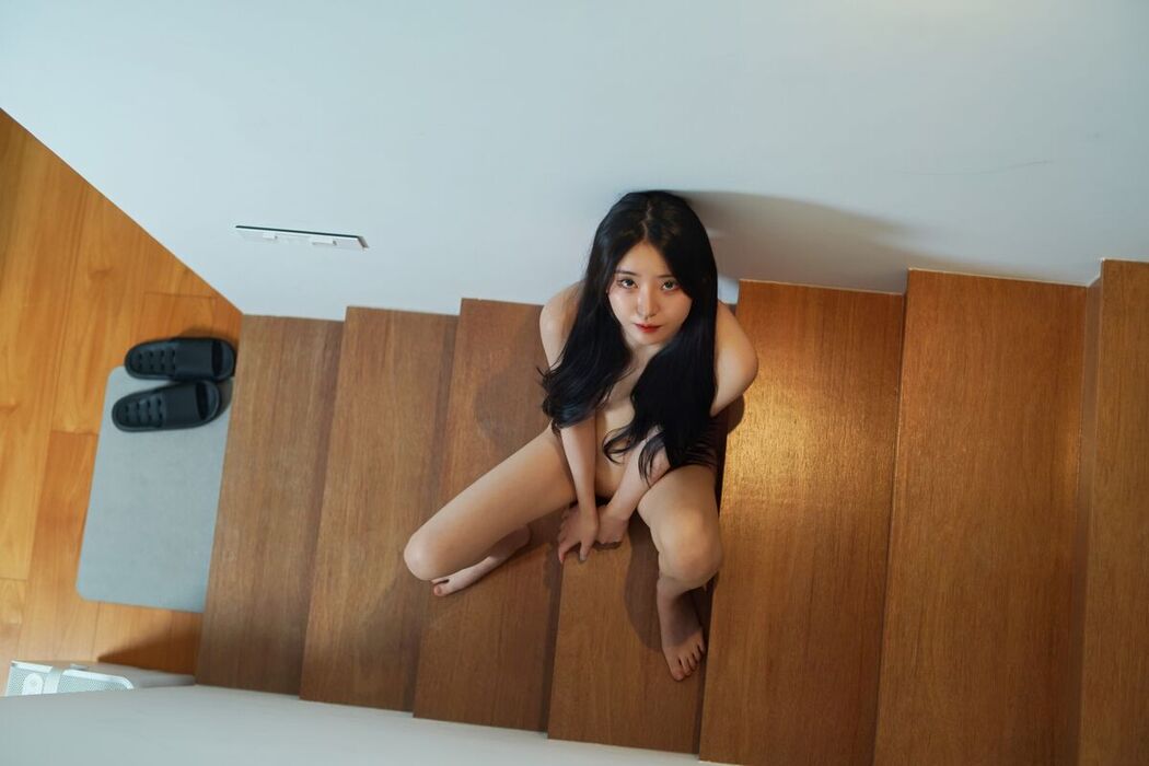 Yeolmu – Banana Red Micro Bikini (76P)