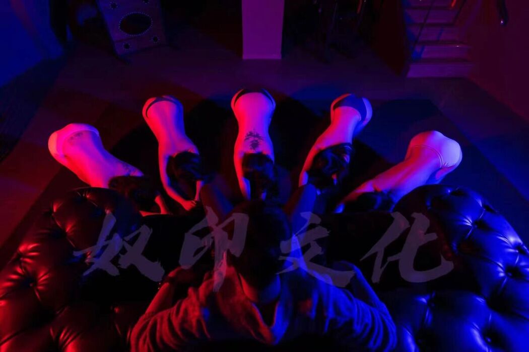 Tian01黛甜小饼干 – 奴印文化模特 (41P – 11V)