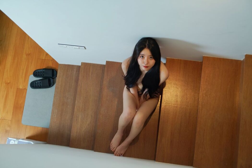 Yeolmu – Banana Red Micro Bikini (76P)