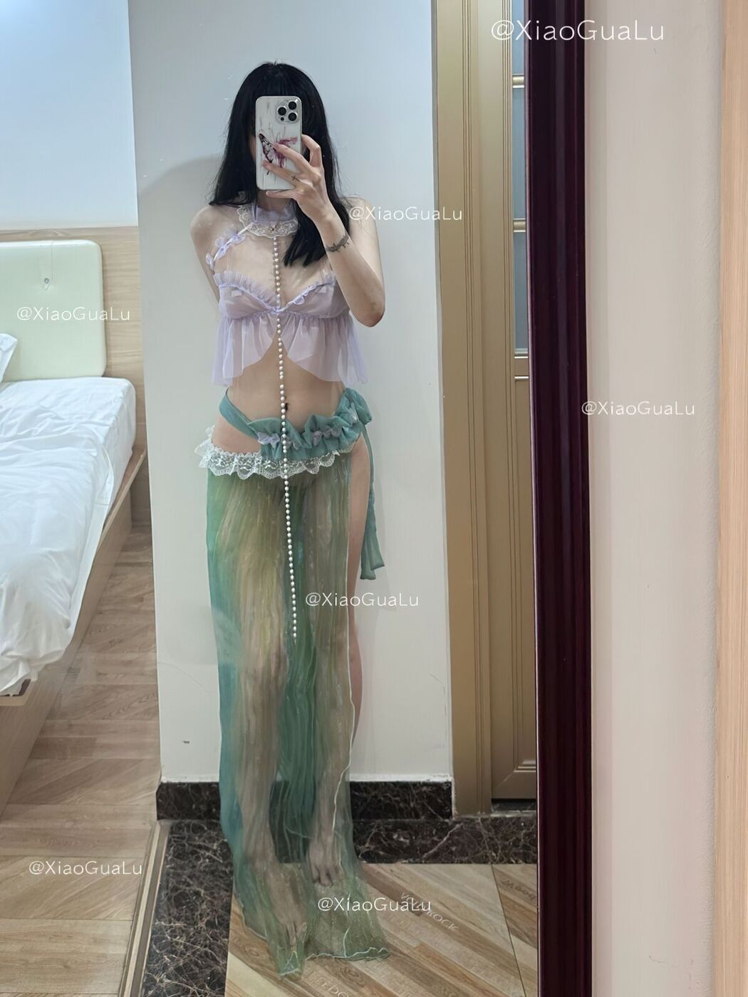 Xiao Gua Lu 小瓜陆 – 19岁极品花季美少女 露脸私拍 S Part01 (57P – 49V)