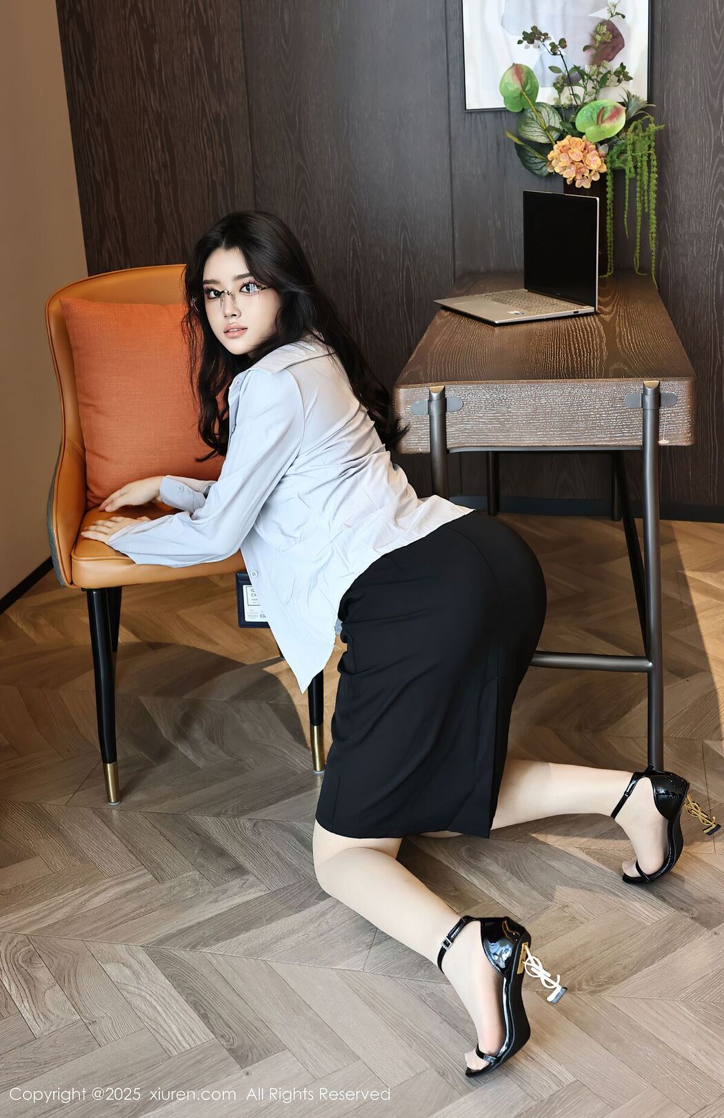 XiuRen秀人网 No.10674 Nuo Li Zi (61P)