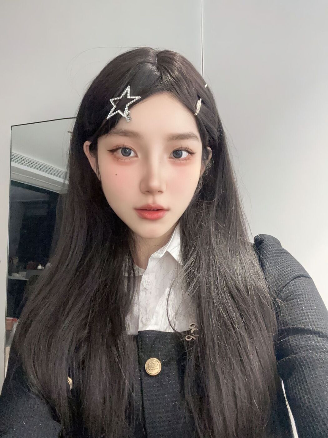 Xiao Gua Lu 小瓜陆 – 19岁极品花季美少女 露脸私拍 S Part01 (57P – 49V)