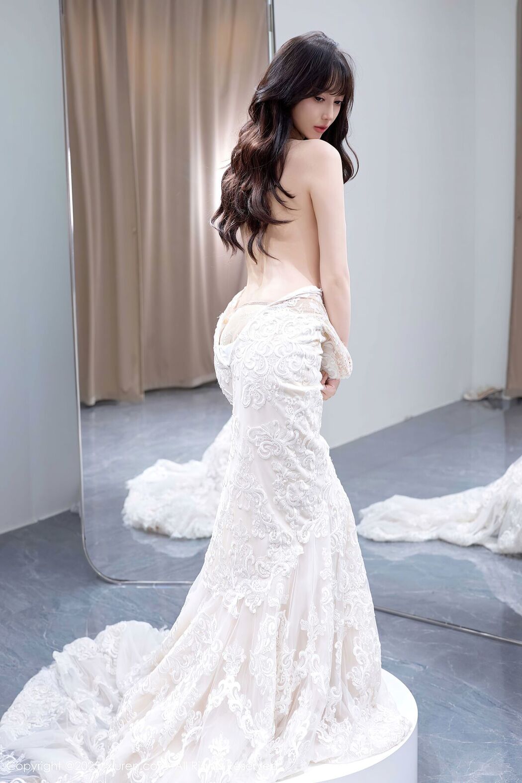 XiuRen秀人网 No.10663 Yue Er Yue Er (59P)