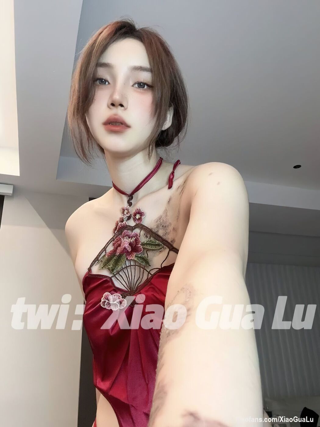 Xiao Gua Lu 小瓜陆 – 19岁极品花季美少女 露脸私拍 S Part01 (57P – 49V)