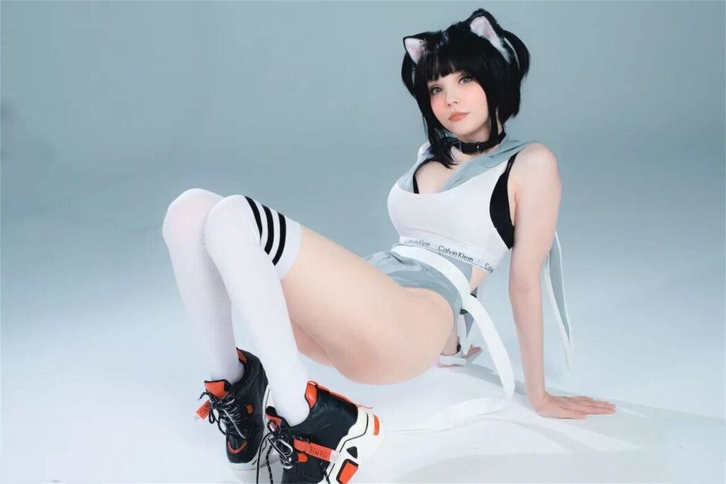 Coser@RocksyLight – Koss Part02 (50P)