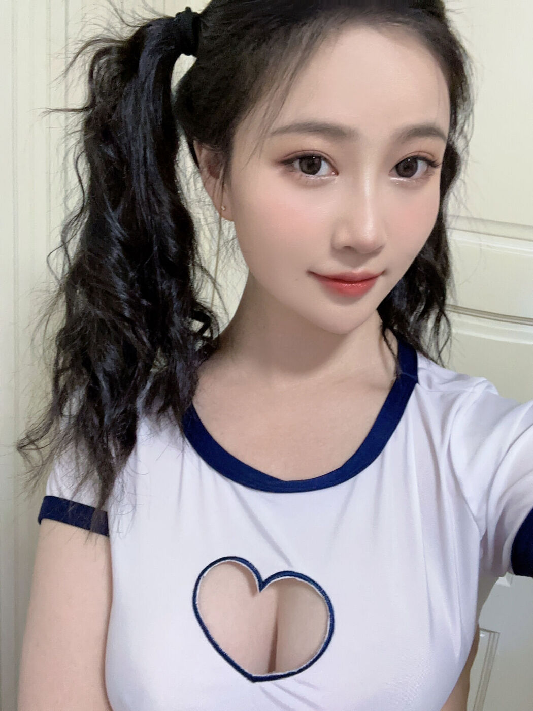 Coser@年年nnian – 活力兔 (64P)