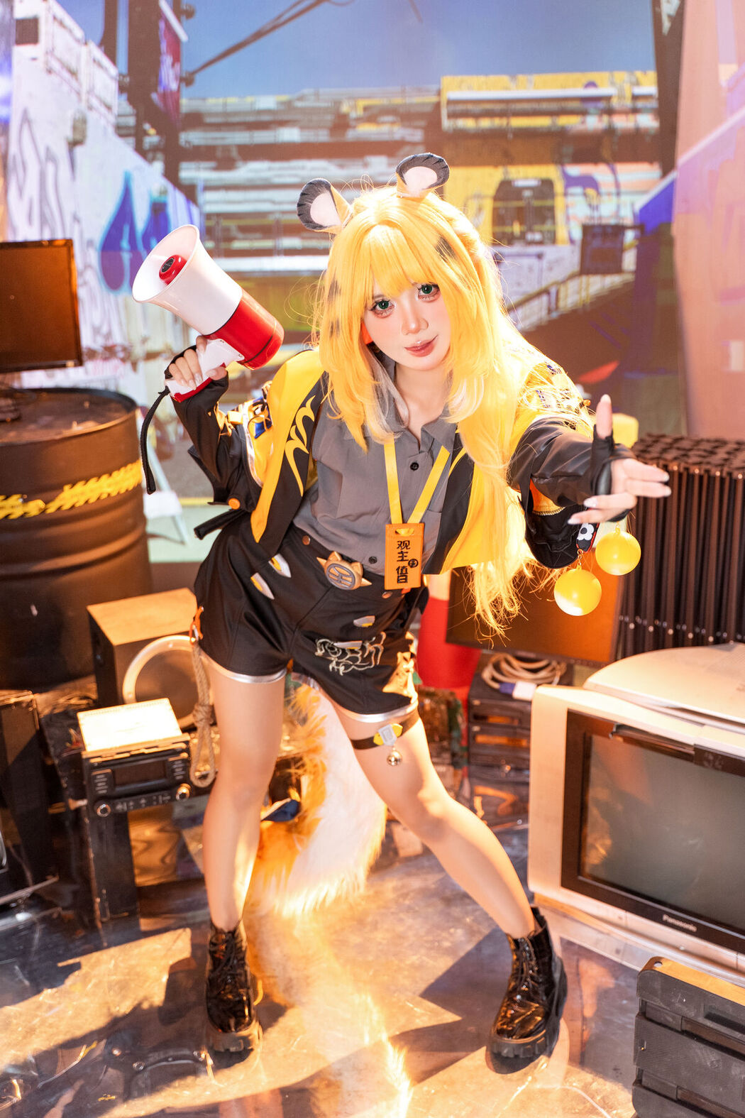 Coser@PoppaChan – Ju Fufu – ZZZ Part01 (57P – 11V)