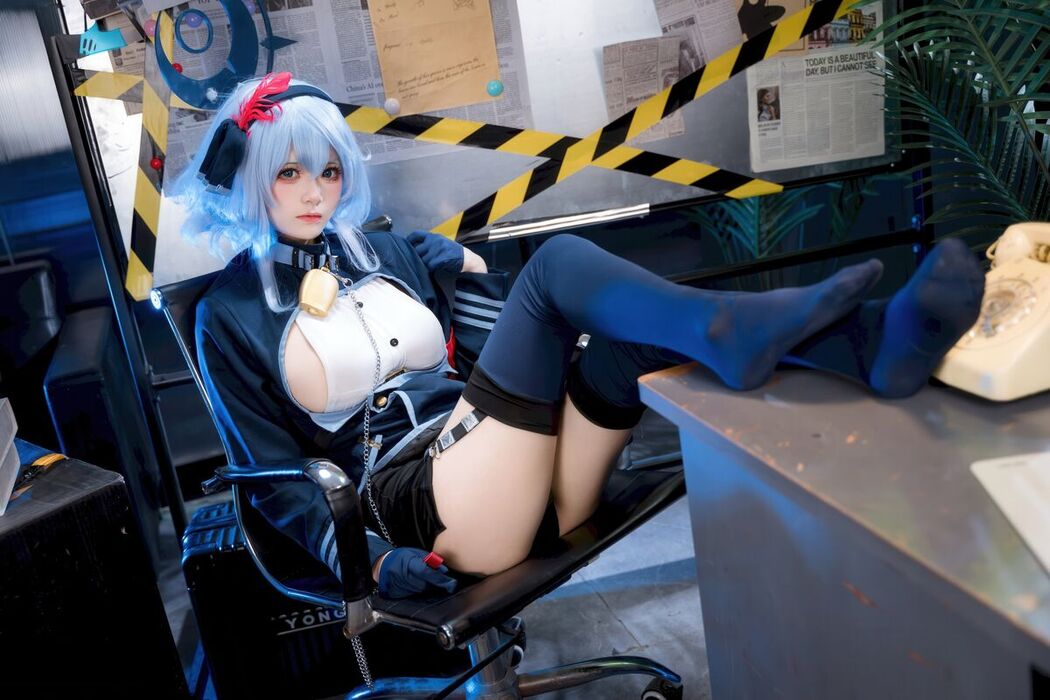 Coser@九柒喵 – 蔚蓝档案 天雨亚子 (47P)