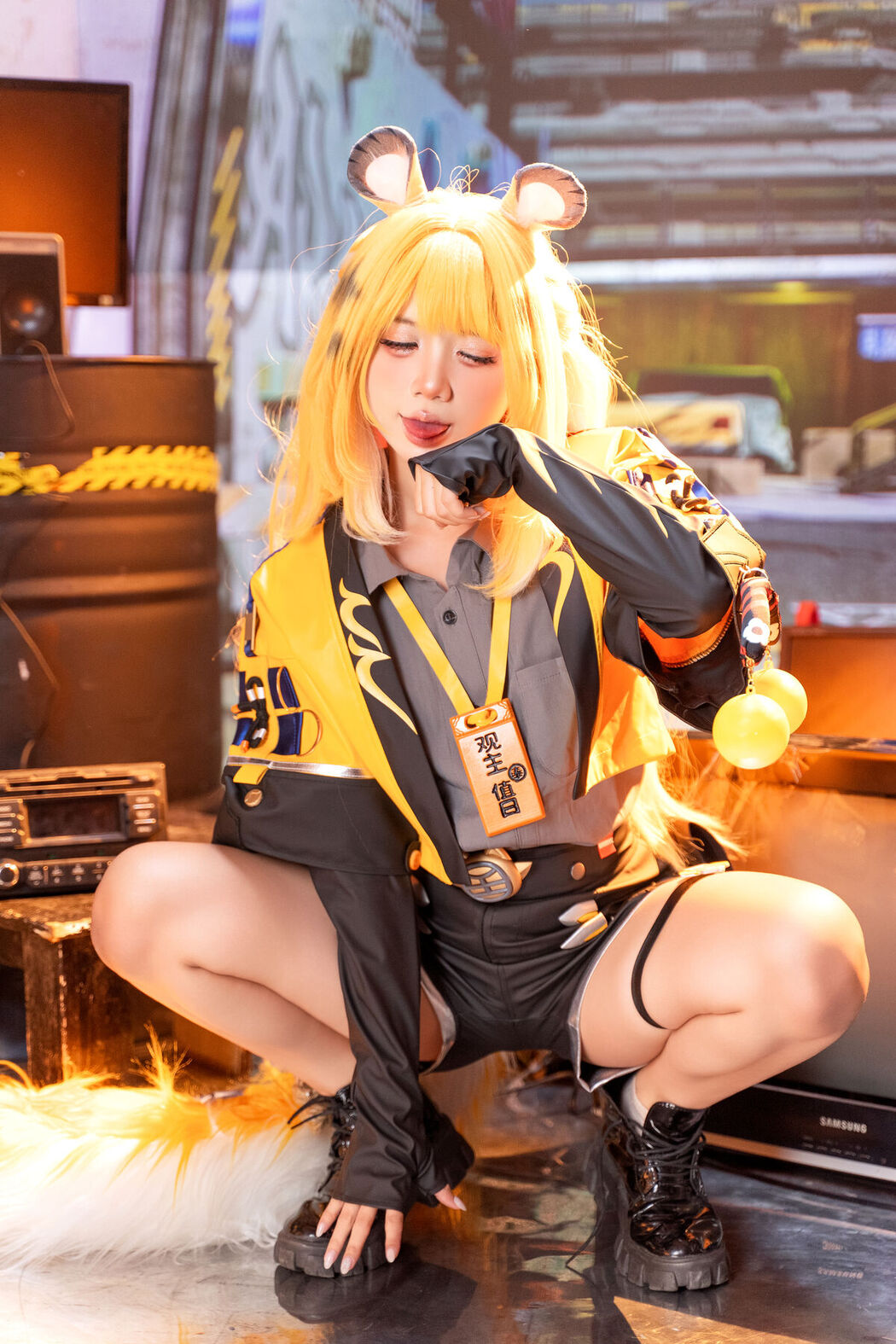Coser@PoppaChan – Ju Fufu – ZZZ Part01 (57P – 11V)
