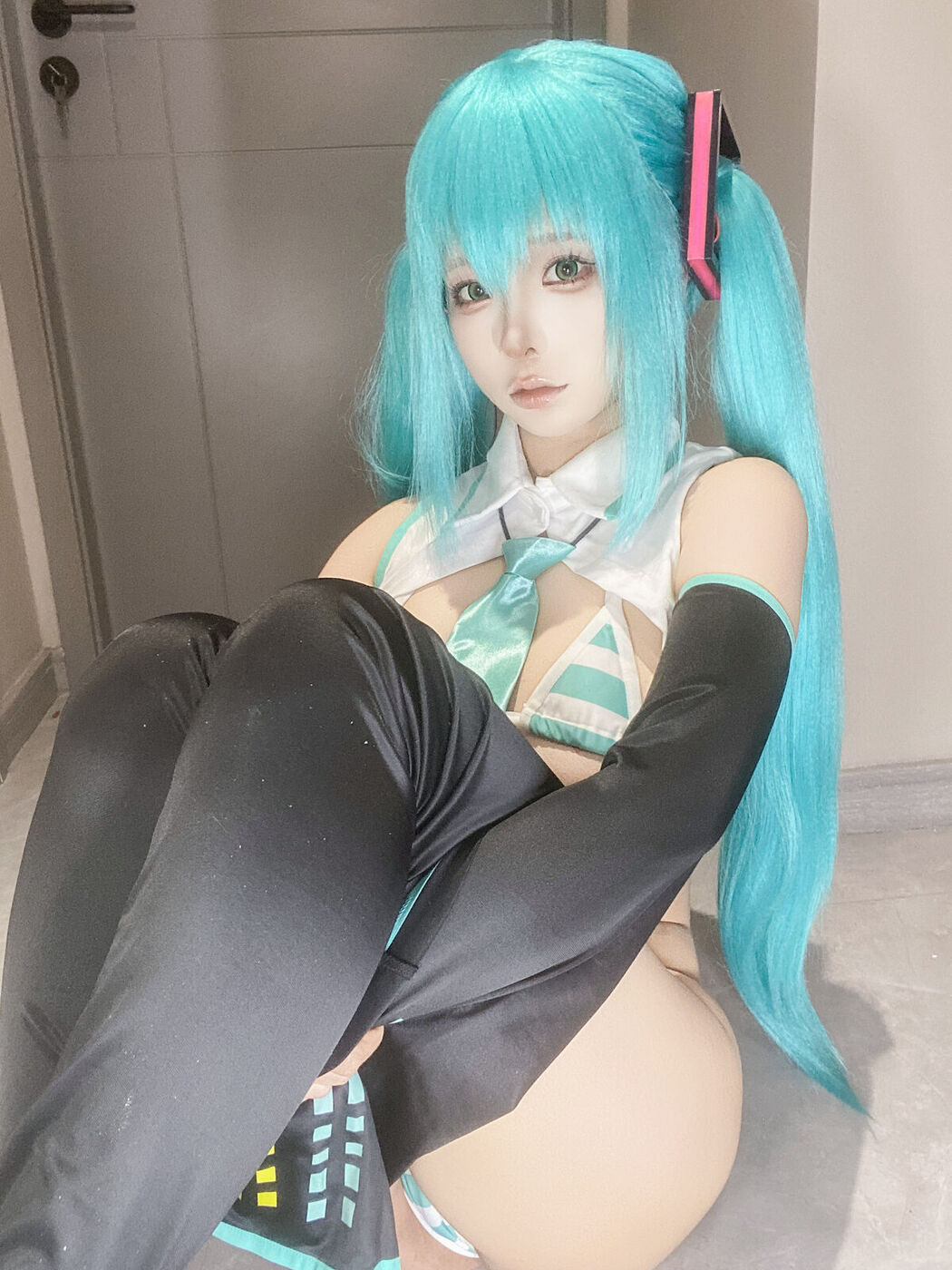 Coser@蠢沫沫 chunmomo – 六月自拍合集本 Part02 (68P)