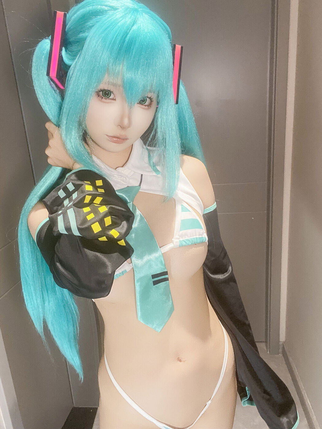 Coser@蠢沫沫 chunmomo – 六月自拍合集本 Part02 (68P)