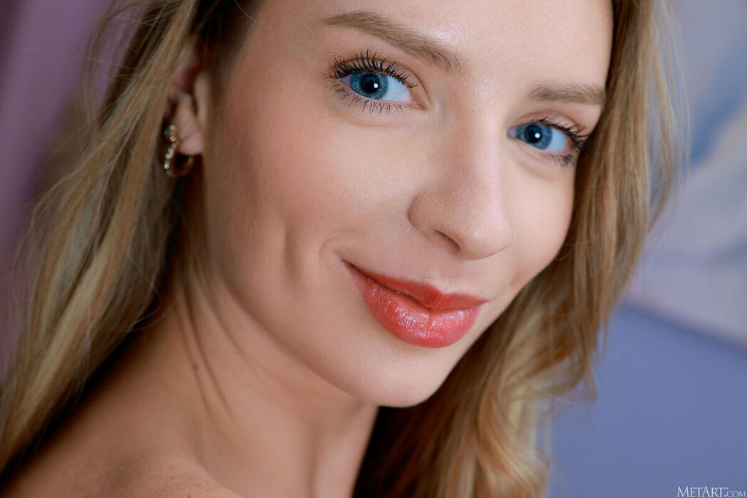 MetArt Brittany Bare – Radiant Part01 (63P)