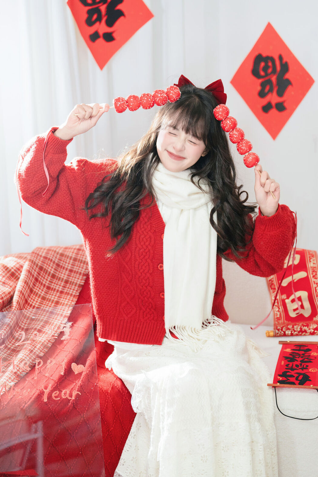 YiTuYu艺图语 Vol.8524 Xia Yu Xiao Nian (26P)