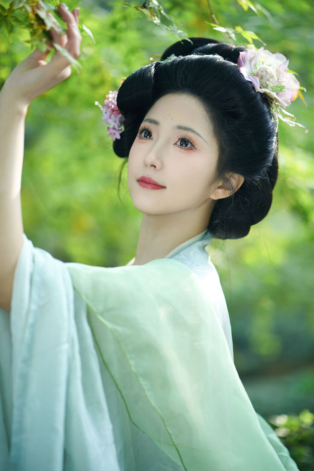 YiTuYu艺图语 Vol.8521 Tu Ya W (21P)