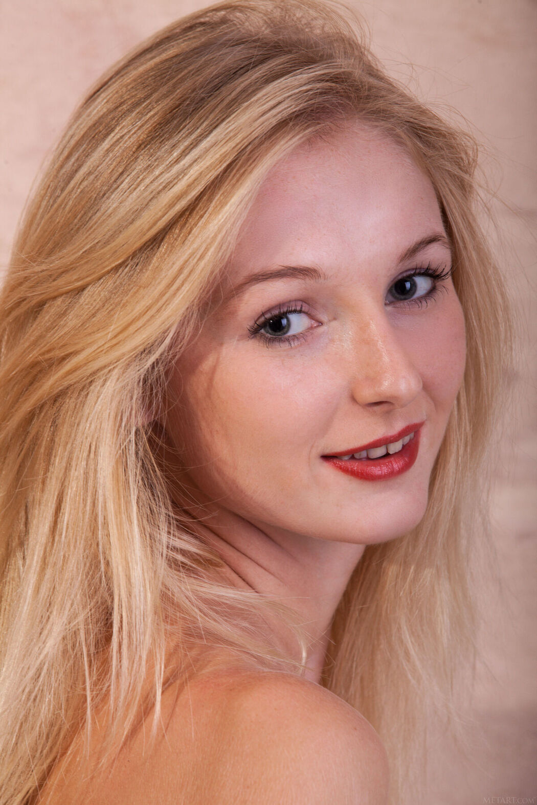 MetArt Leona Honey &#8211; Cethana Part01 (68P)