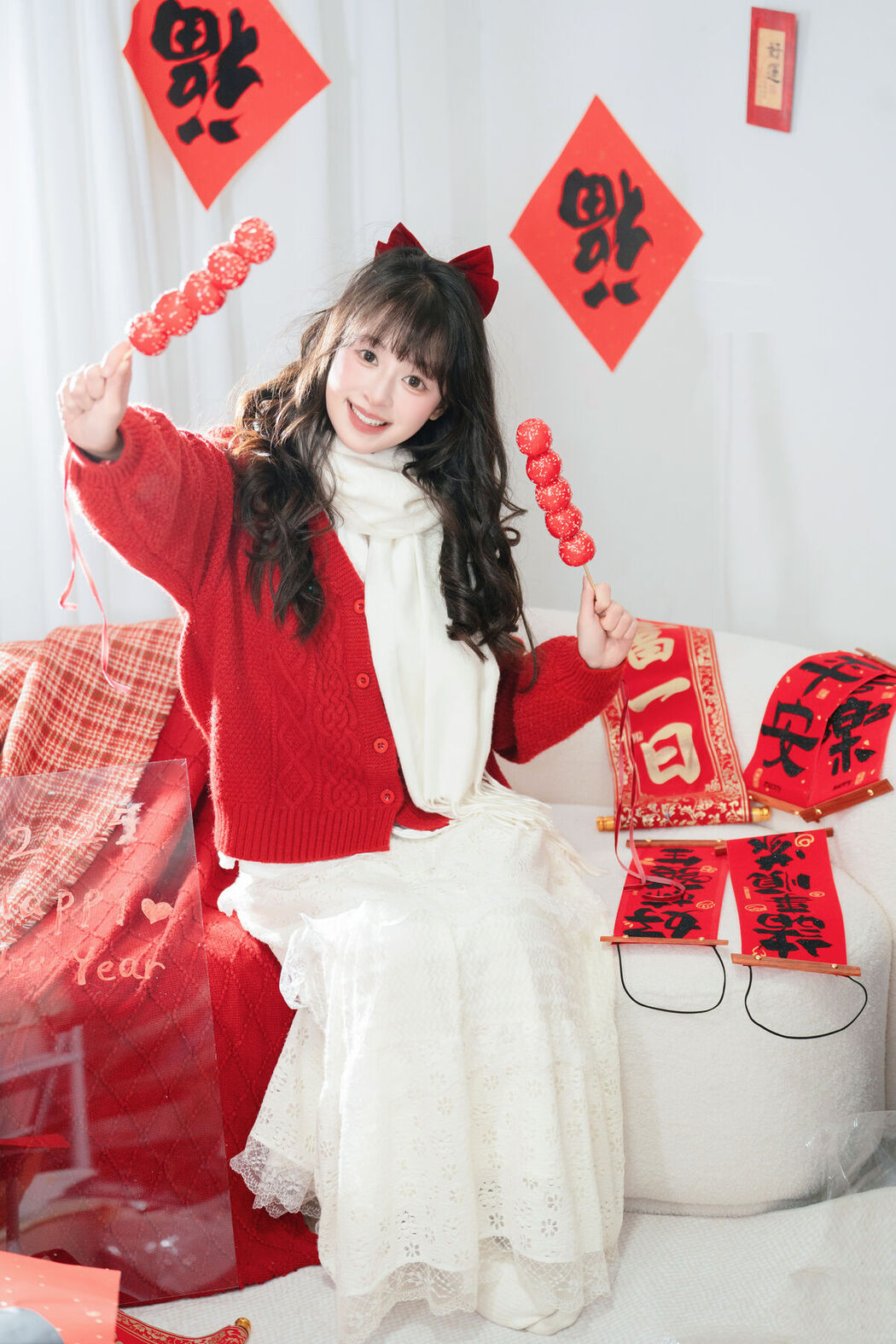 YiTuYu艺图语 Vol.8524 Xia Yu Xiao Nian (26P)