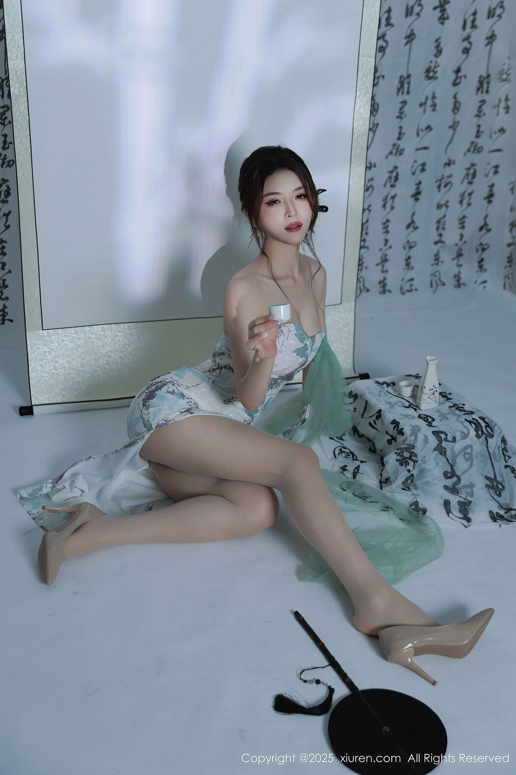 XiuRen秀人网 No.10694 A Yi Sha (83P)