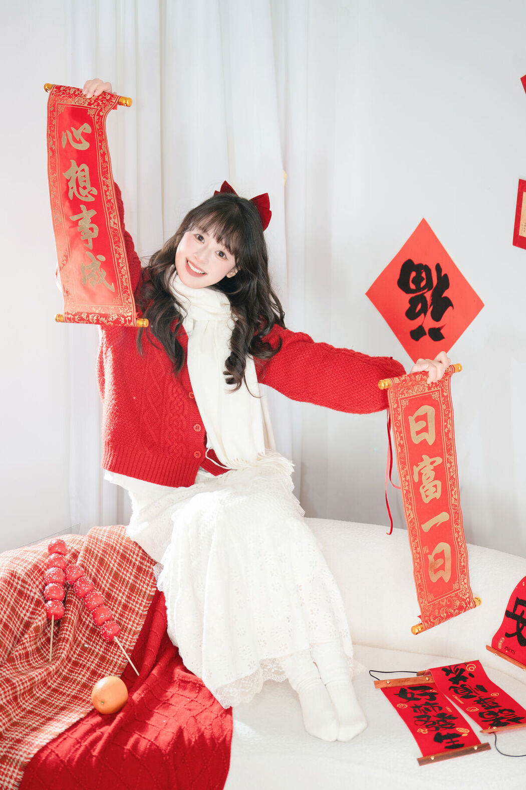 YiTuYu艺图语 Vol.8524 Xia Yu Xiao Nian (26P)