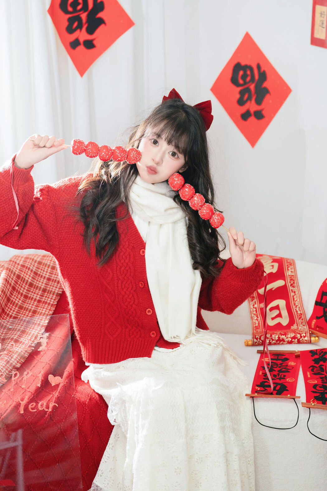 YiTuYu艺图语 Vol.8524 Xia Yu Xiao Nian (26P)