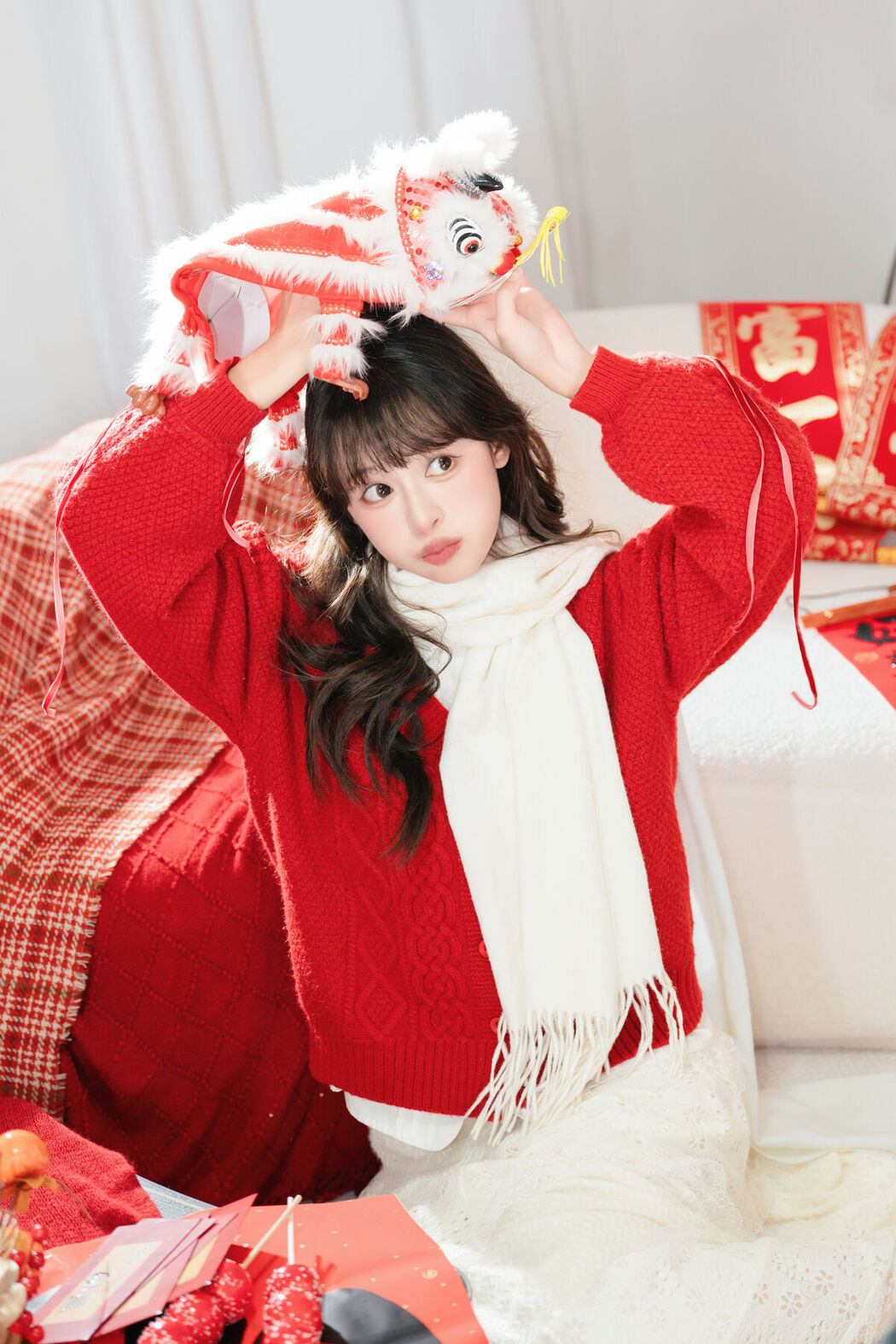 YiTuYu艺图语 Vol.8524 Xia Yu Xiao Nian (26P)