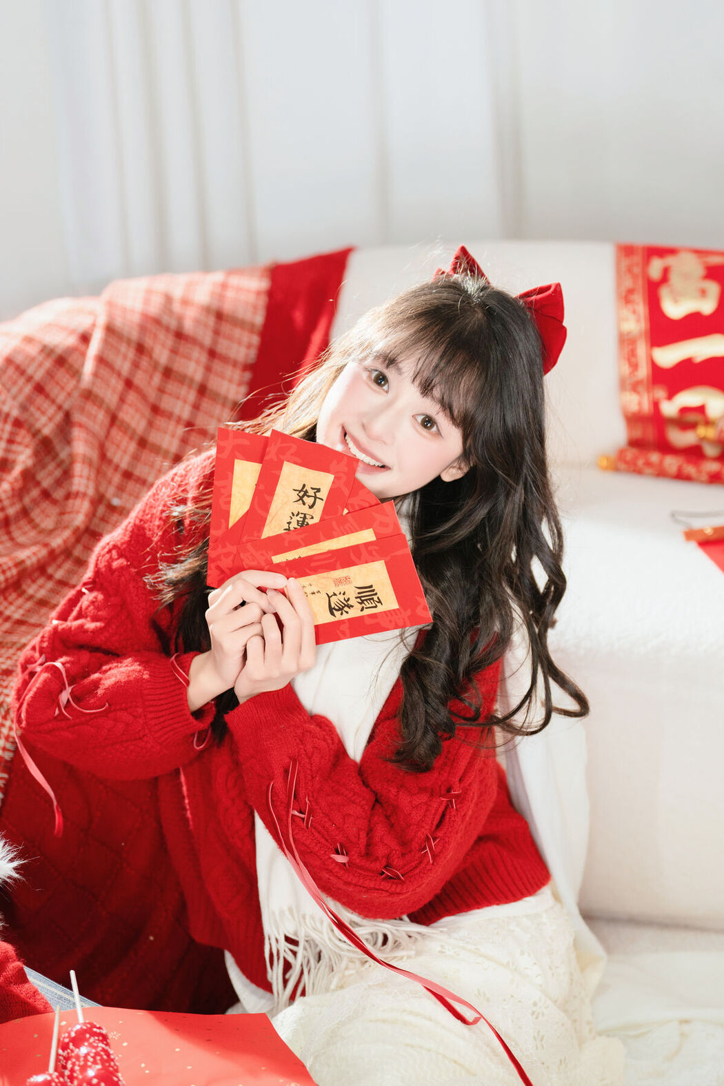 YiTuYu艺图语 Vol.8524 Xia Yu Xiao Nian (26P)