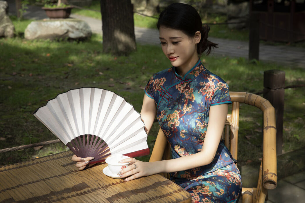 YiTuYu艺图语 Vol.8523 Chenaling_CL (27P)