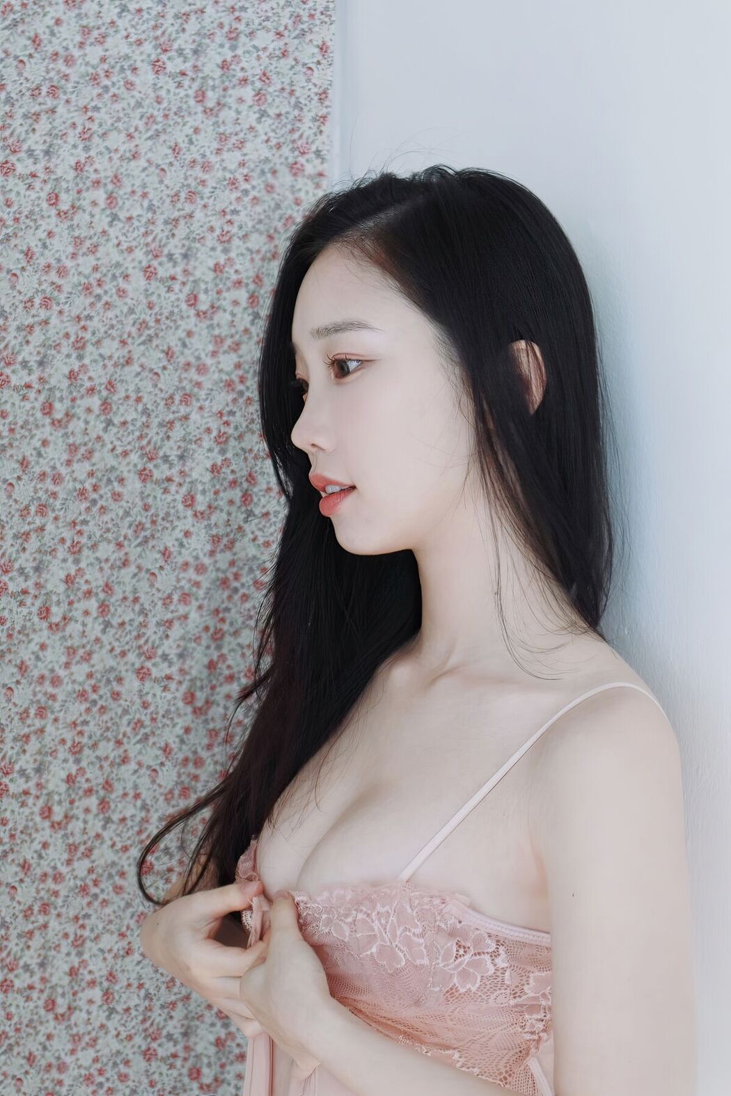 Pureding &#8211; Sexy Photobook 10 (55P &#8211; 2V)