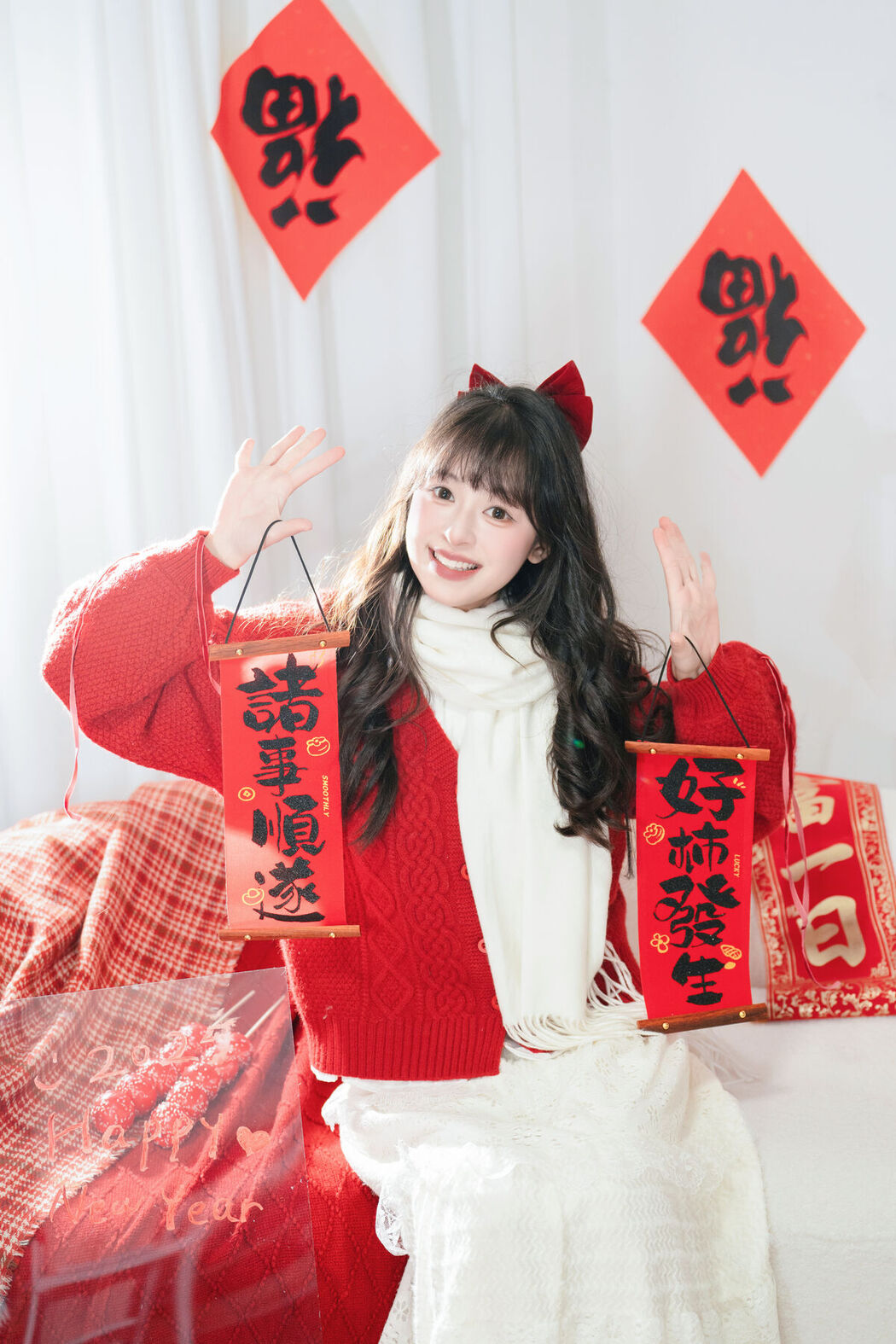 YiTuYu艺图语 Vol.8524 Xia Yu Xiao Nian (26P)