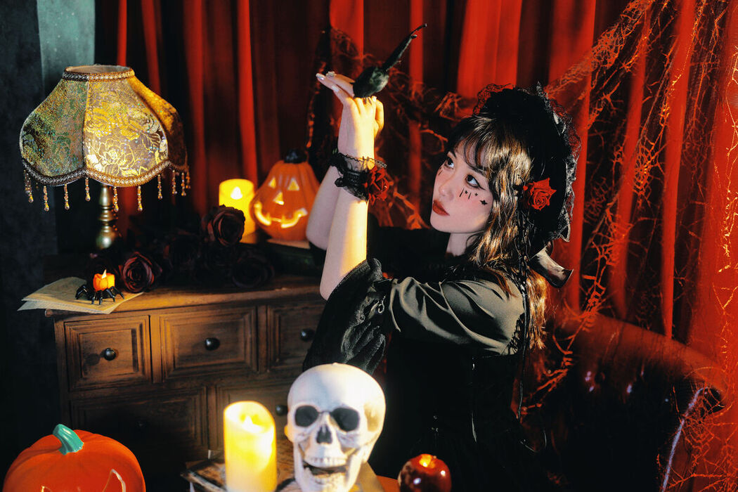 YiTuYu艺图语 Vol.8540 Chi Bai (32P)