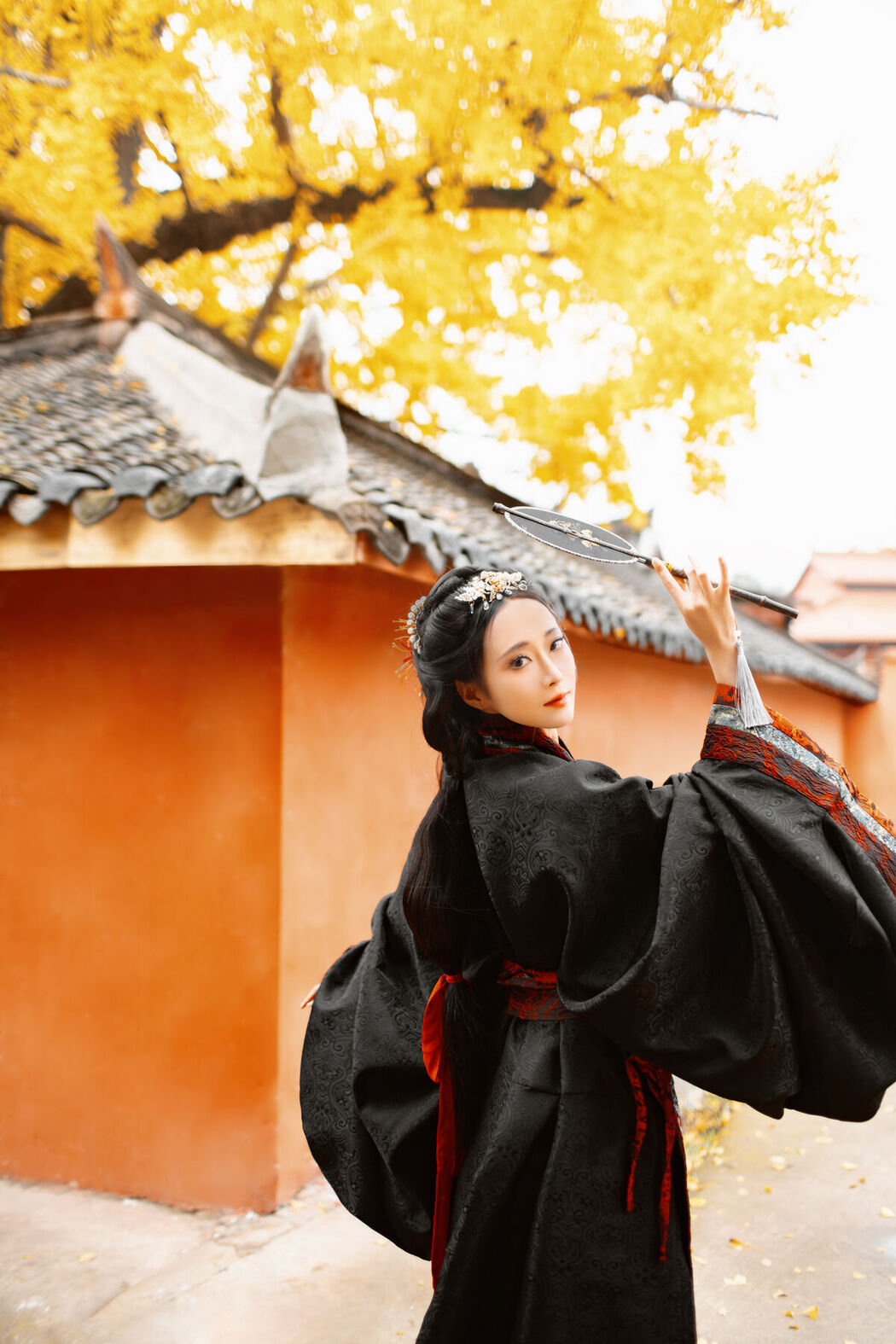 YiTuYu艺图语 Vol.8525 Tao Zi (49P)