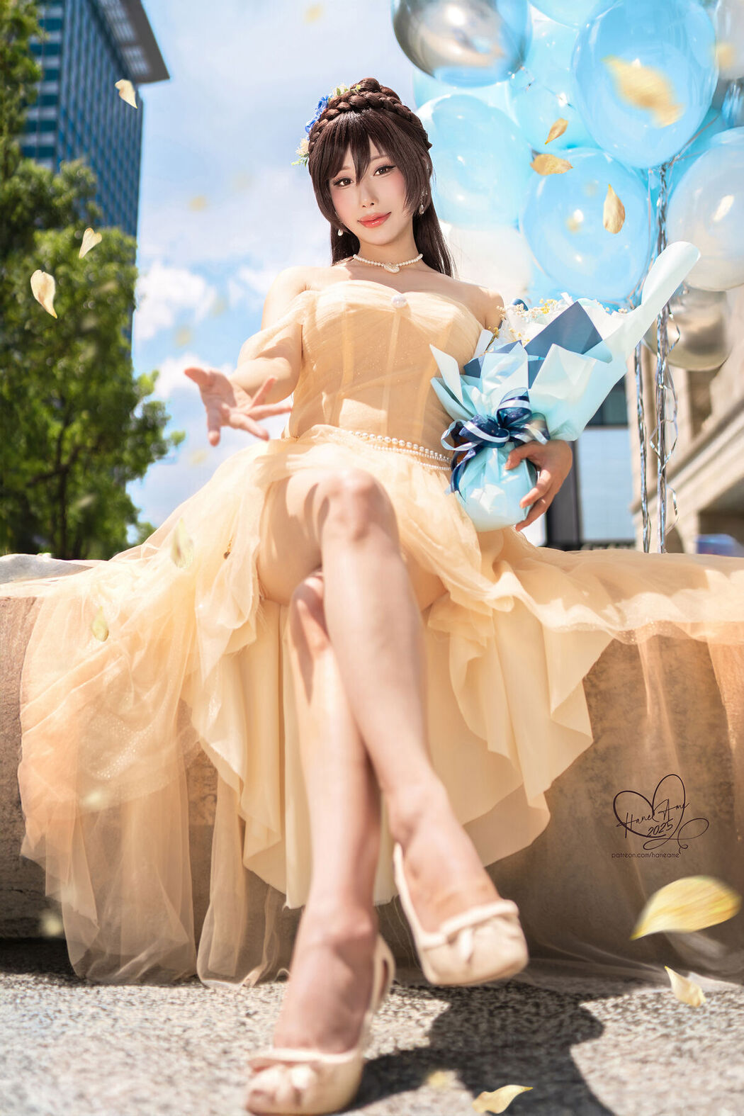 Coser@Hane Ame – 2025生日礼服 (30P – 3V)
