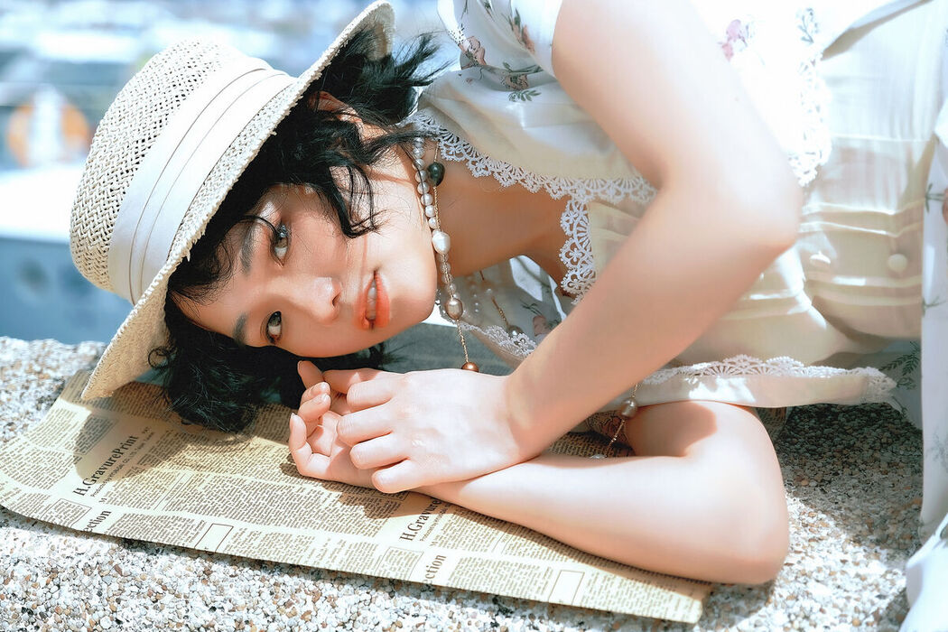 YiTuYu艺图语 Vol.8537 Ling Ke Shawbrin (34P)