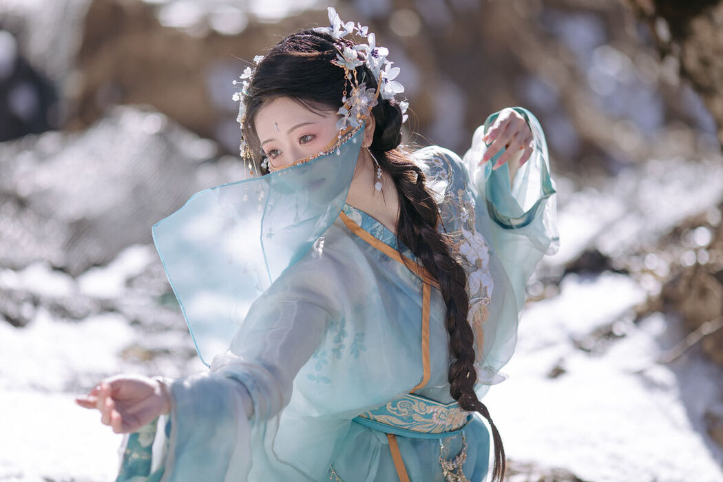 YiTuYu艺图语 Vol.8542 Chi Yan Zai Zhe Li (22P)