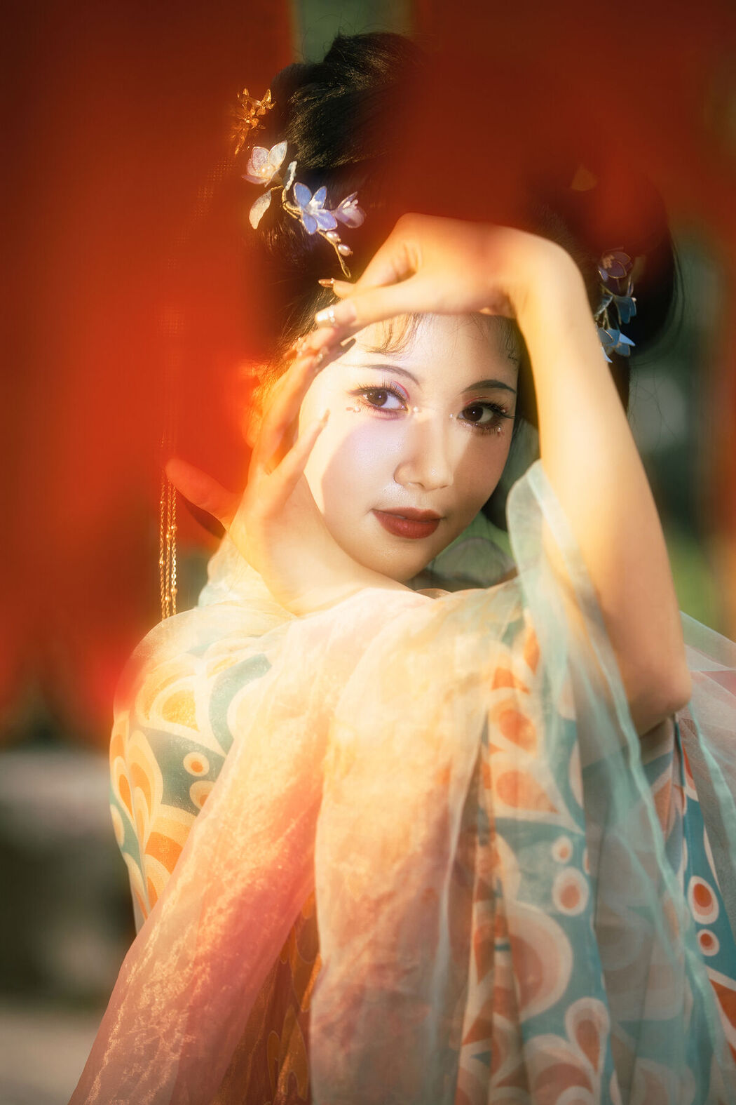 YiTuYu艺图语 Vol.8538 Suan La Tang Er (33P)