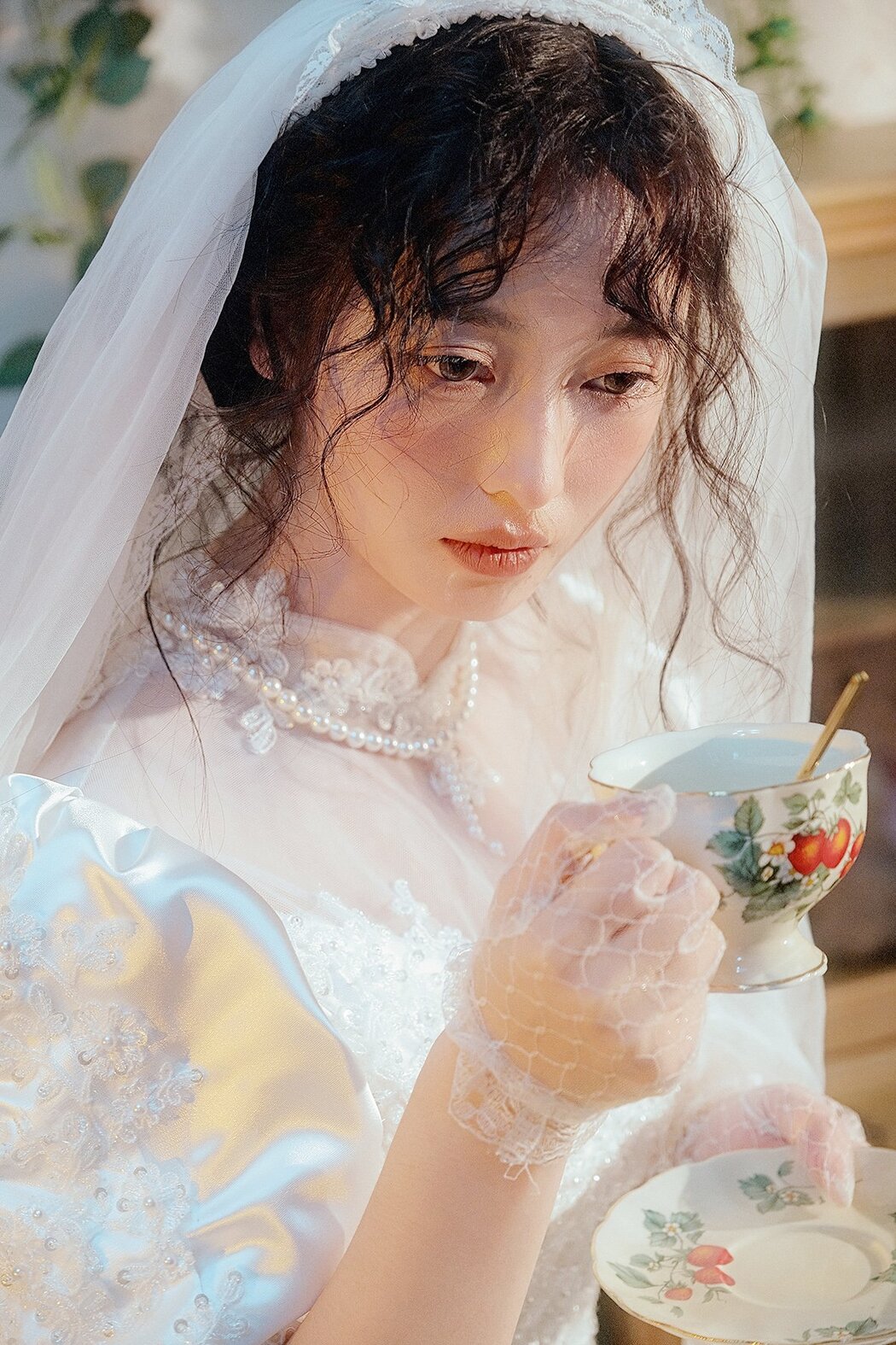 YiTuYu艺图语 Vol.8534 Wang Zong Yue (23P) Cover Photo