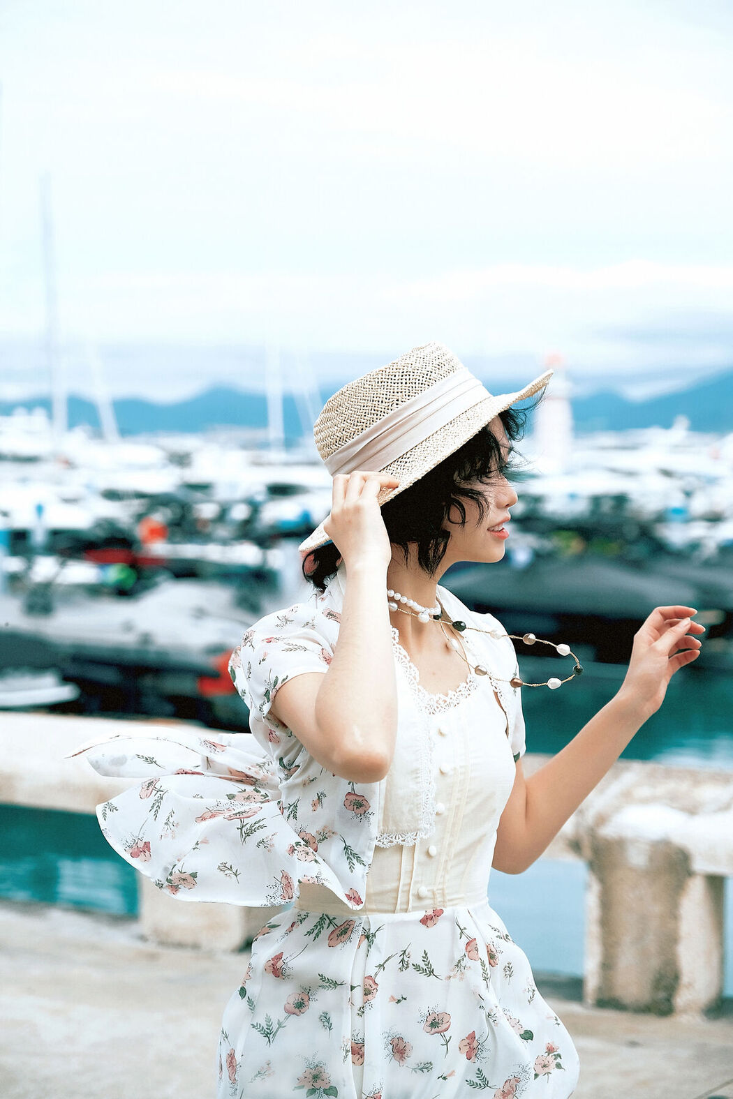 YiTuYu艺图语 Vol.8537 Ling Ke Shawbrin (34P)