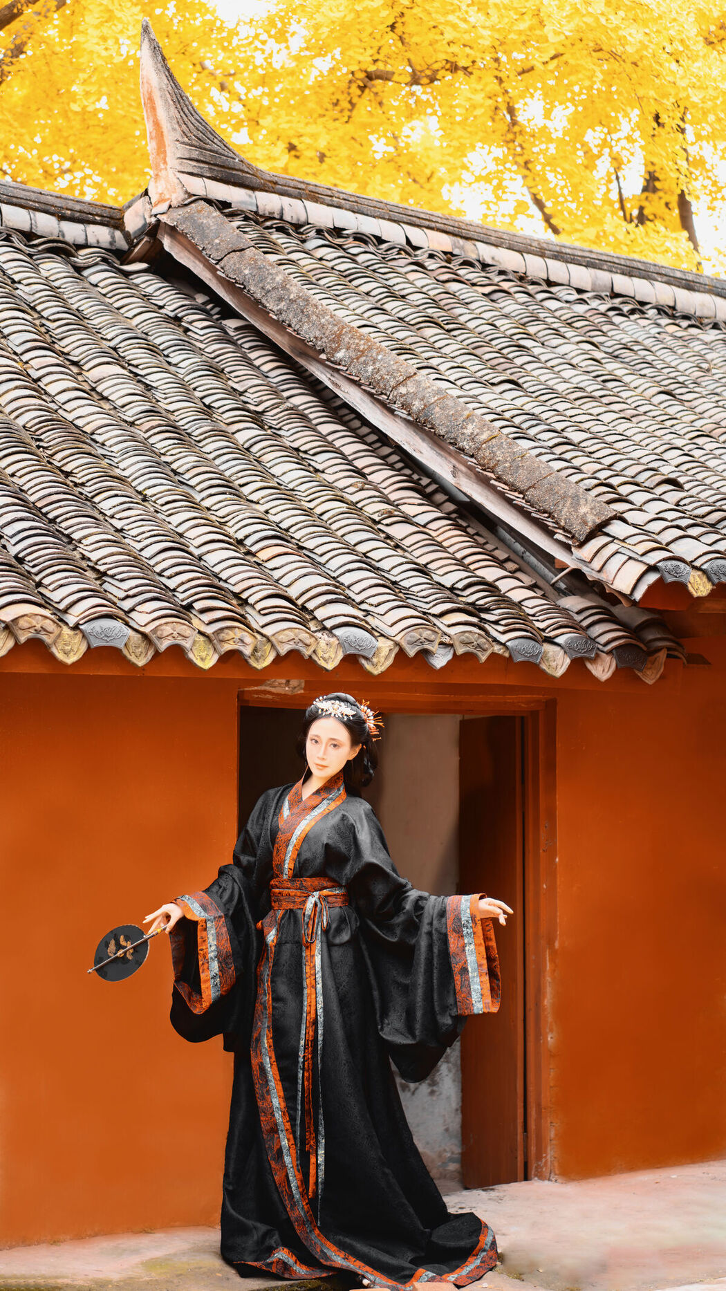 YiTuYu艺图语 Vol.8525 Tao Zi (49P)