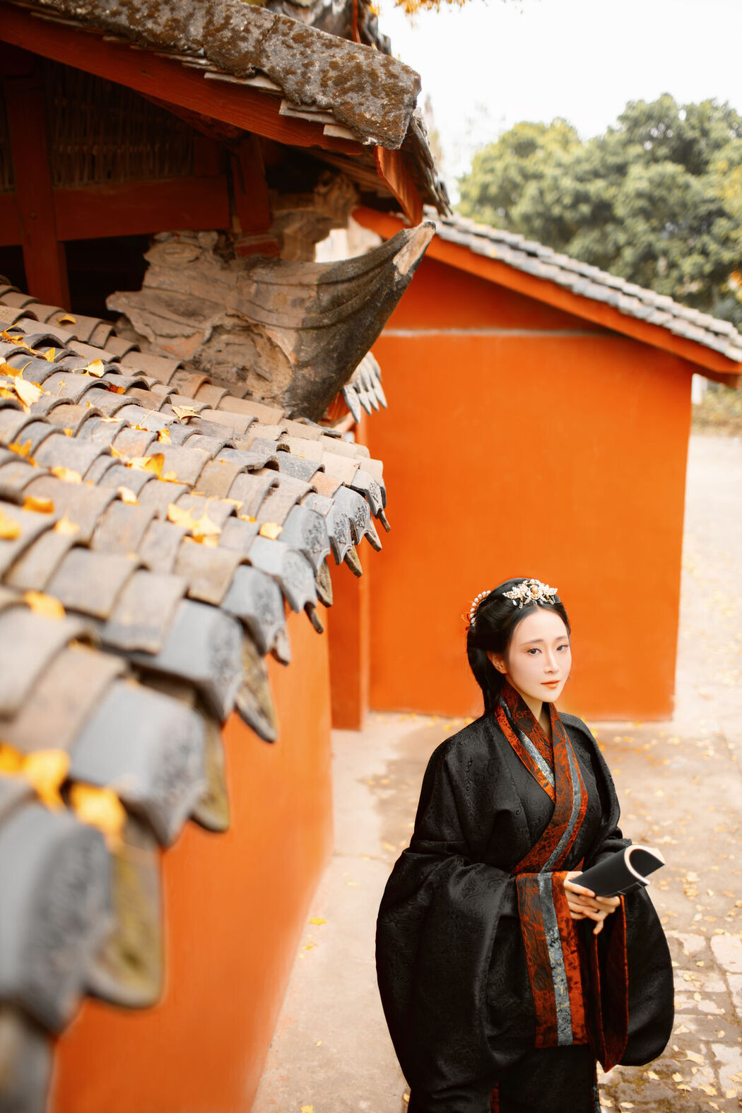 YiTuYu艺图语 Vol.8525 Tao Zi (49P)