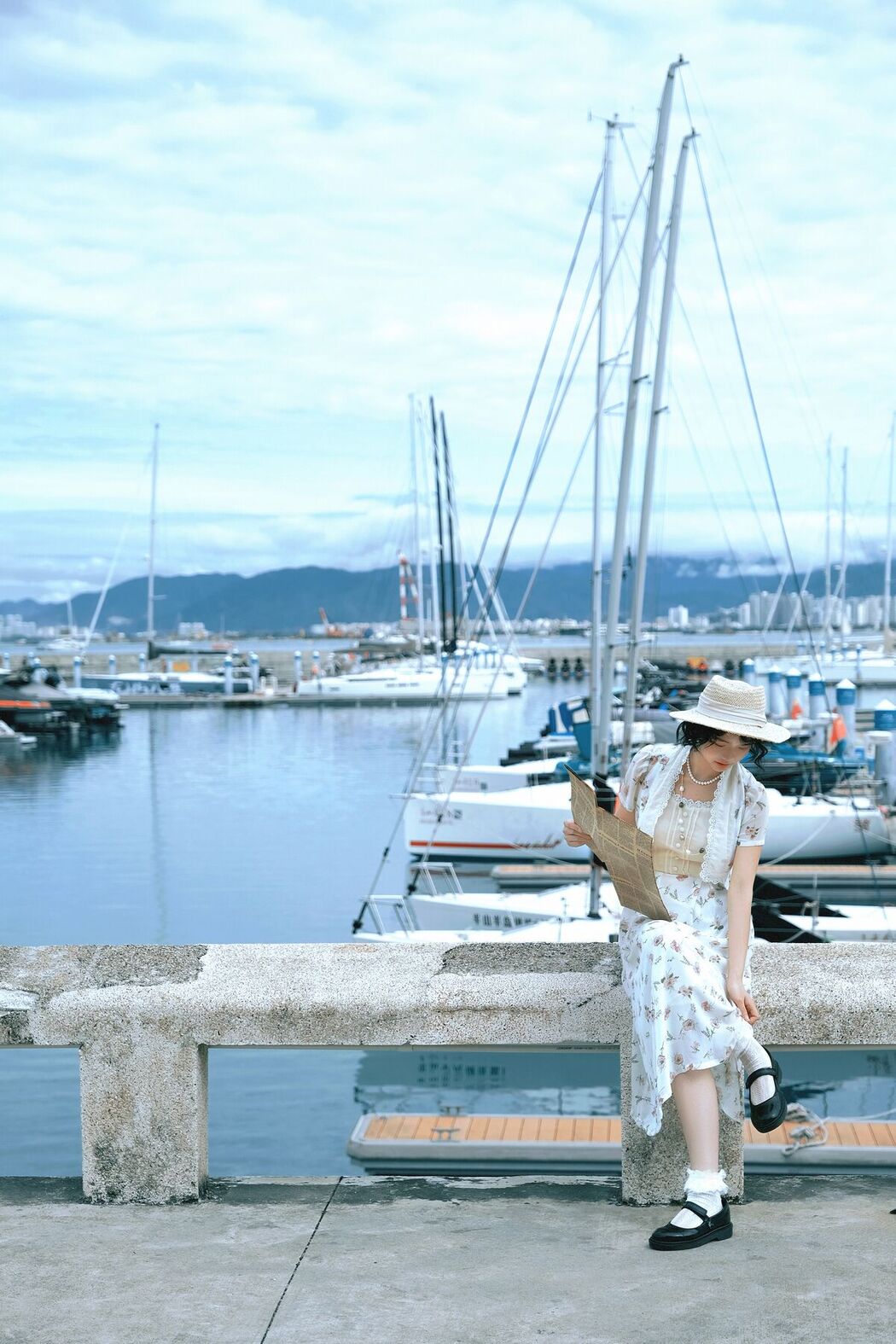 YiTuYu艺图语 Vol.8537 Ling Ke Shawbrin (34P)