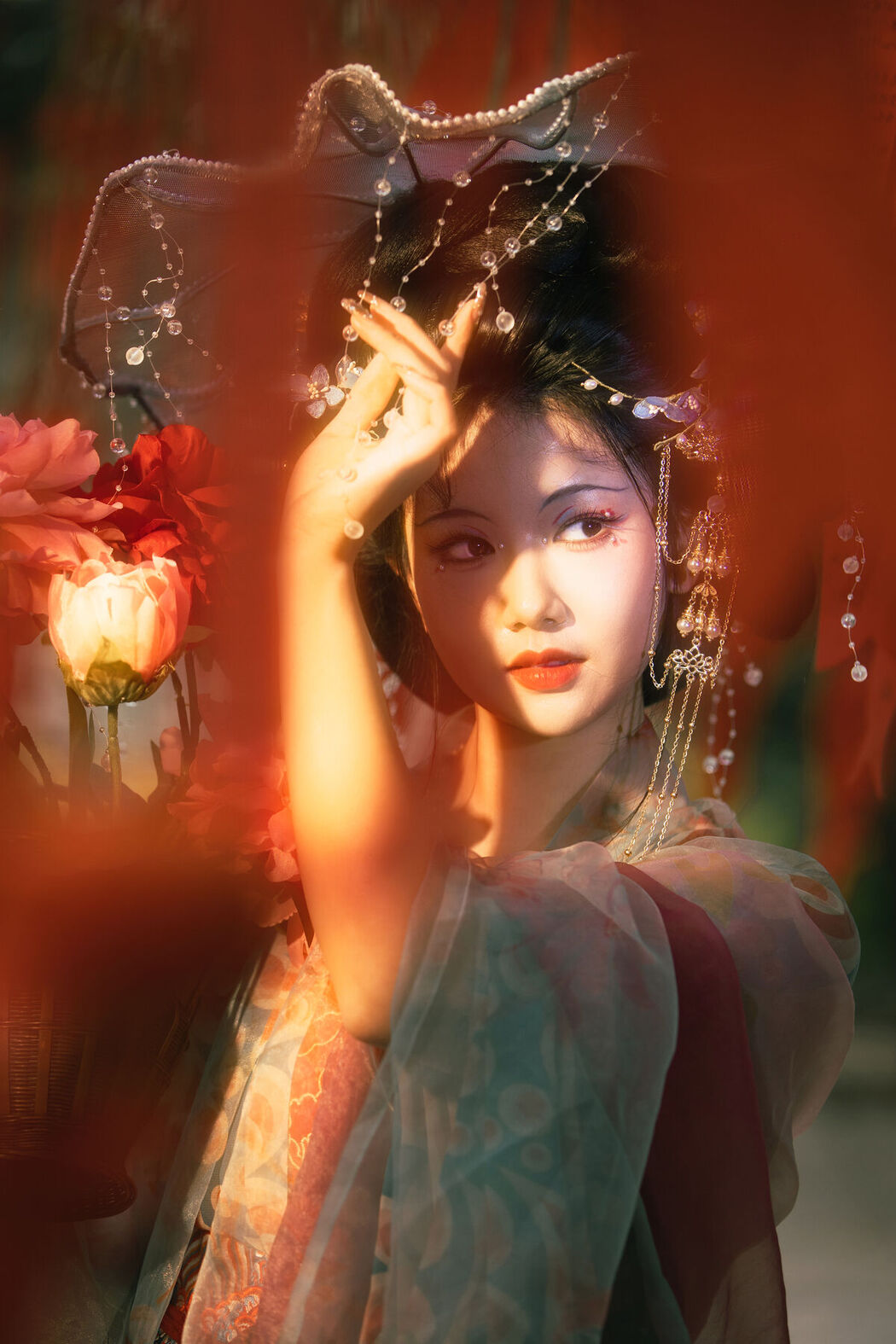 YiTuYu艺图语 Vol.8538 Suan La Tang Er (33P)