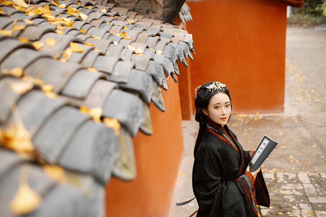 YiTuYu艺图语 Vol.8525 Tao Zi (49P)