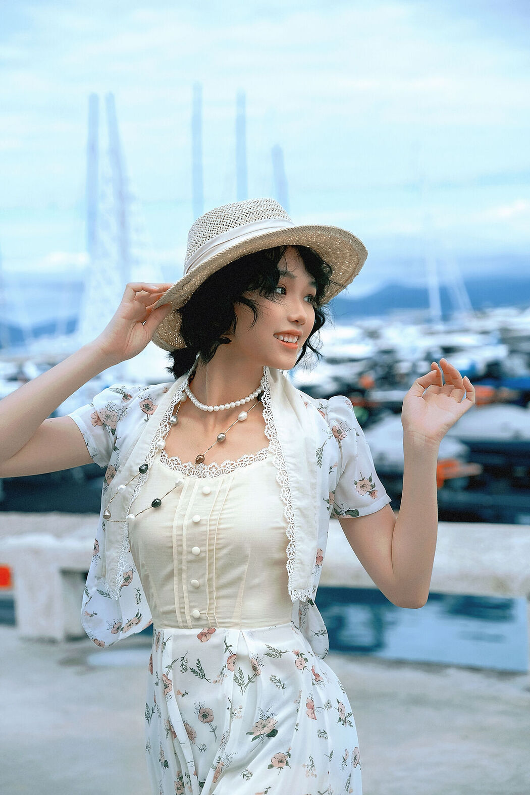 YiTuYu艺图语 Vol.8537 Ling Ke Shawbrin (34P)