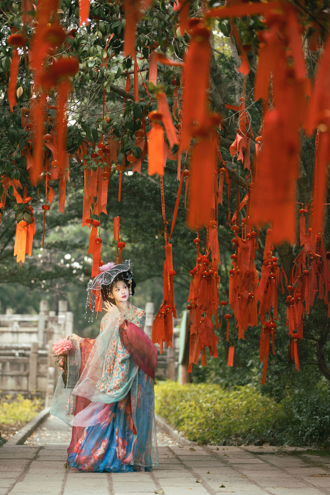 YiTuYu艺图语 Vol.8538 Suan La Tang Er (33P)