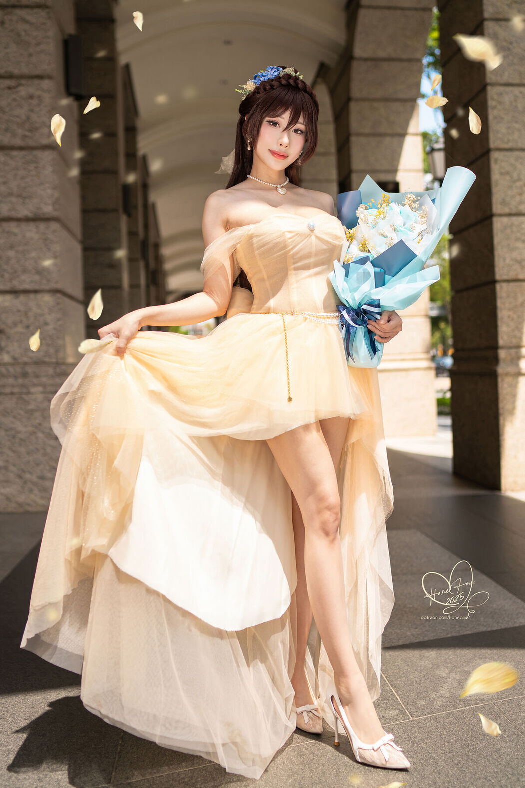 Coser@Hane Ame – 2025生日礼服 (30P – 3V)