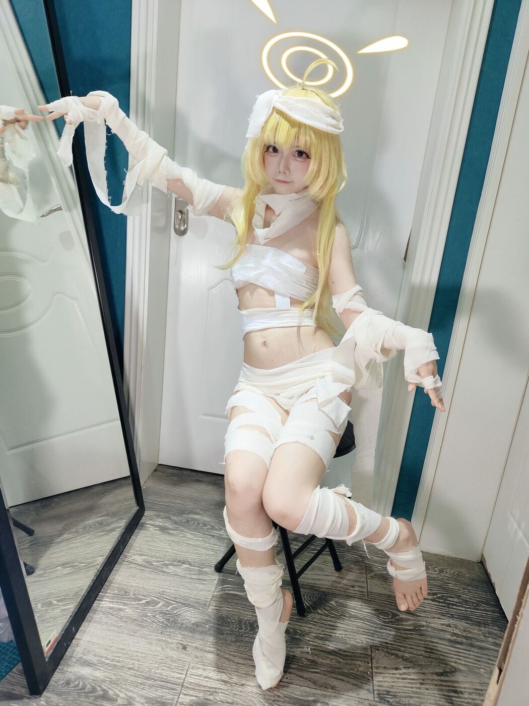 Coser@御子miko – 万圣节 (60P – 1V)