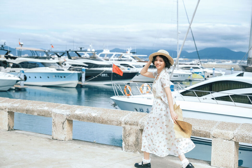 YiTuYu艺图语 Vol.8537 Ling Ke Shawbrin (34P)