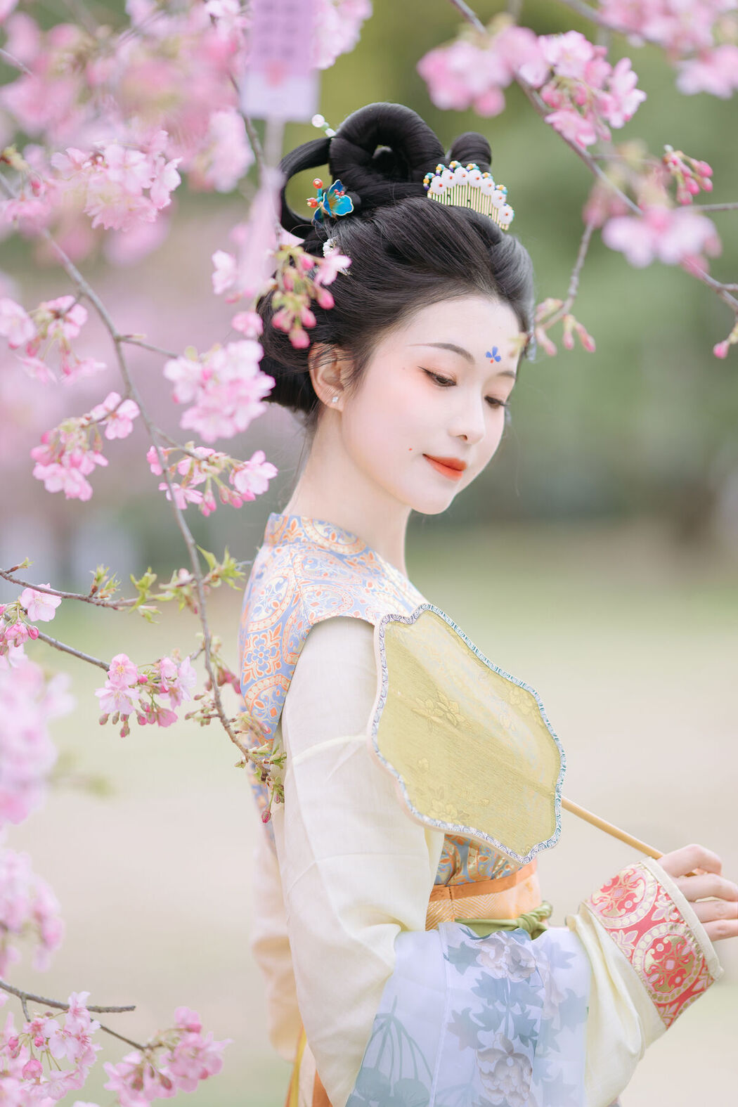 YiTuYu艺图语 Vol.8528 Ke Ke K (21P)