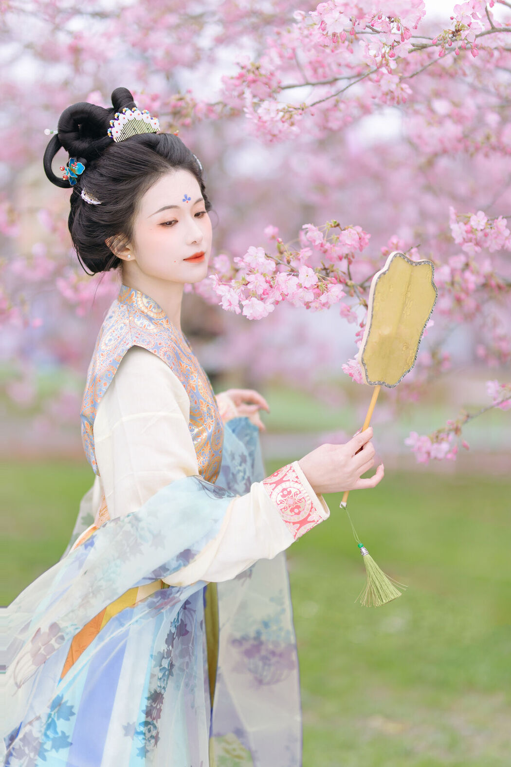 YiTuYu艺图语 Vol.8528 Ke Ke K (21P)